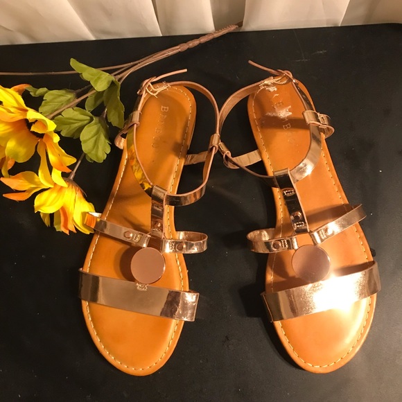 🌺 EUC Stylish Gold& bronze hue sandal🌺 - Picture 2 of 5